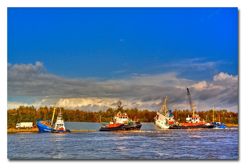 MIMG_6769IV_70IV_71IV_tonemapped_01_800
